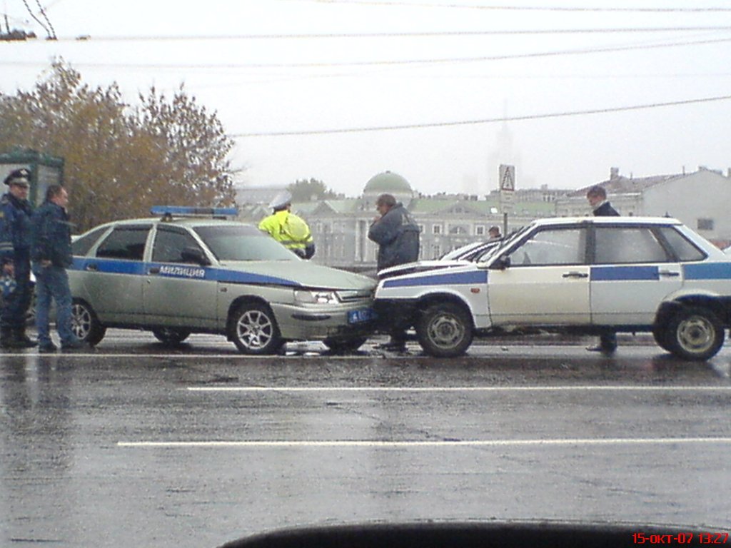 менты3.JPG