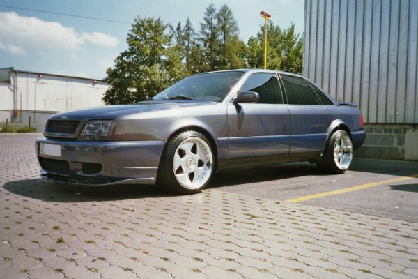 AUDI%20A6%20C4%20TUNING%20reiskichen.JPG